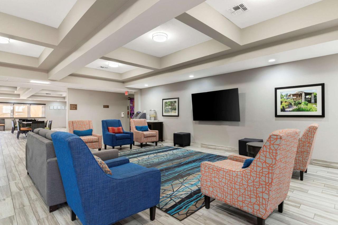 Comfort Inn & Suites Near Medical Center San Antonio Buitenkant foto