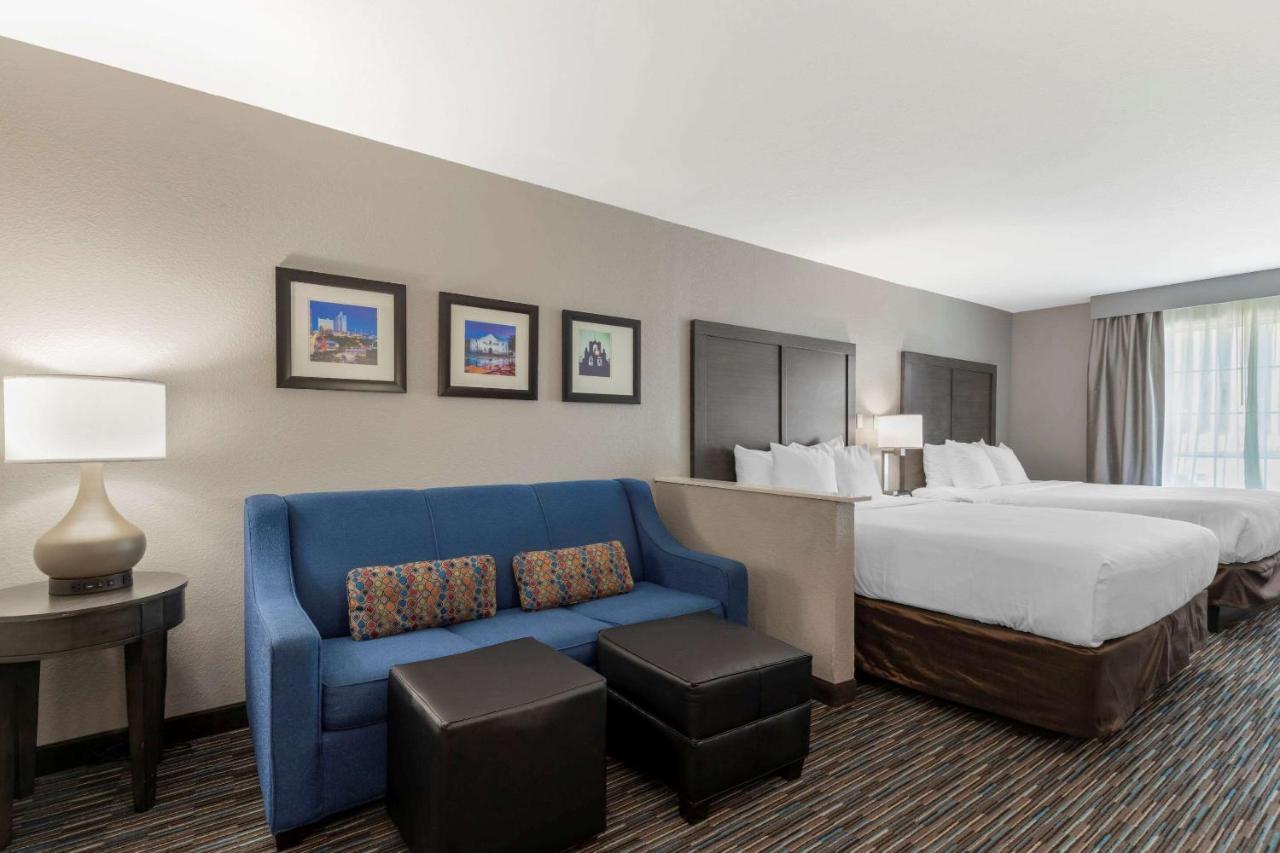 Comfort Inn & Suites Near Medical Center San Antonio Buitenkant foto